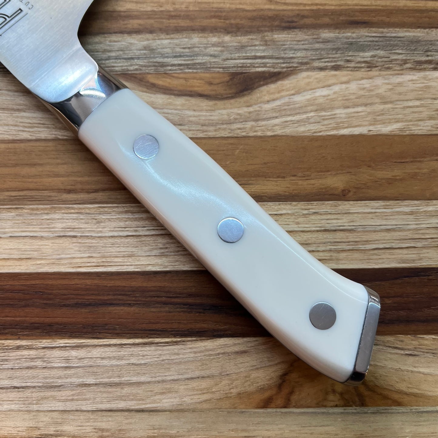 Shiro Hane 6" Santoku