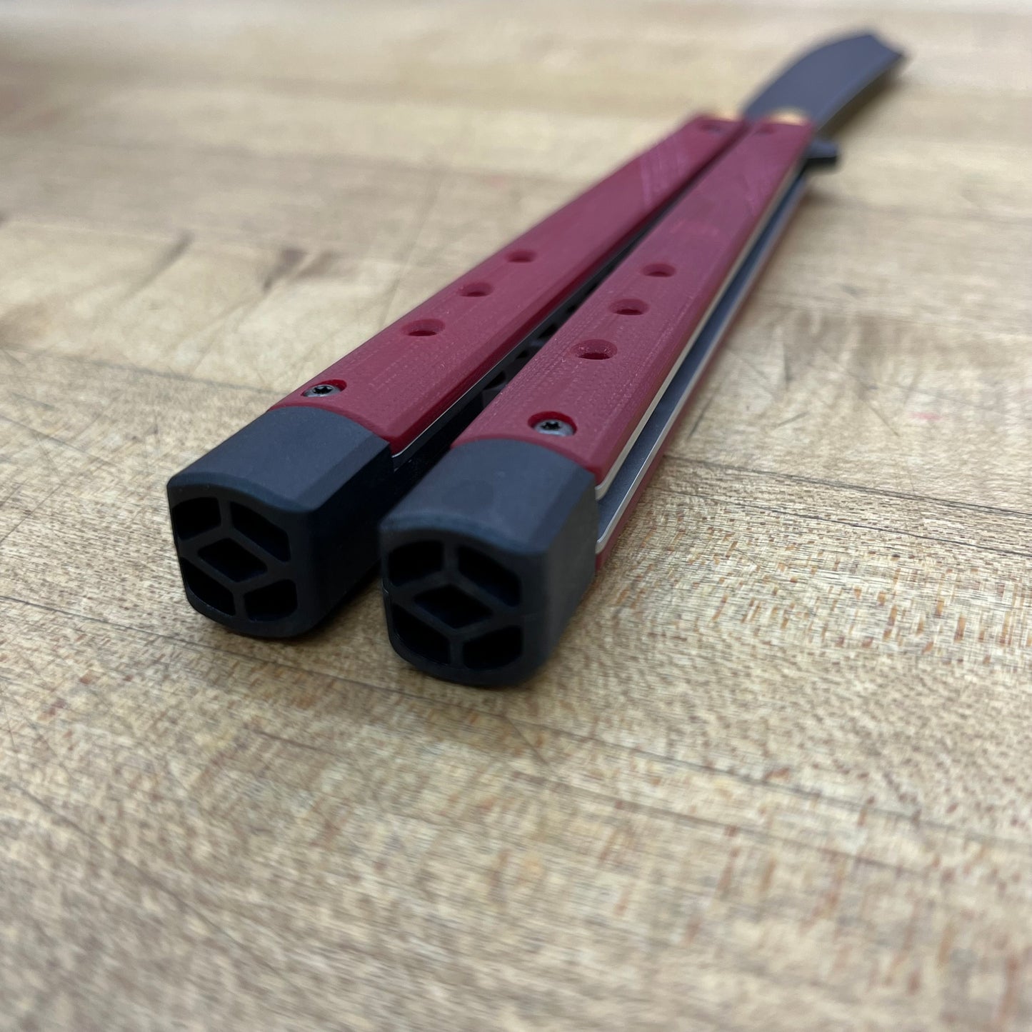 Benchmade Necron 4.5" Bali-Song w/ Ruby G10 Handle