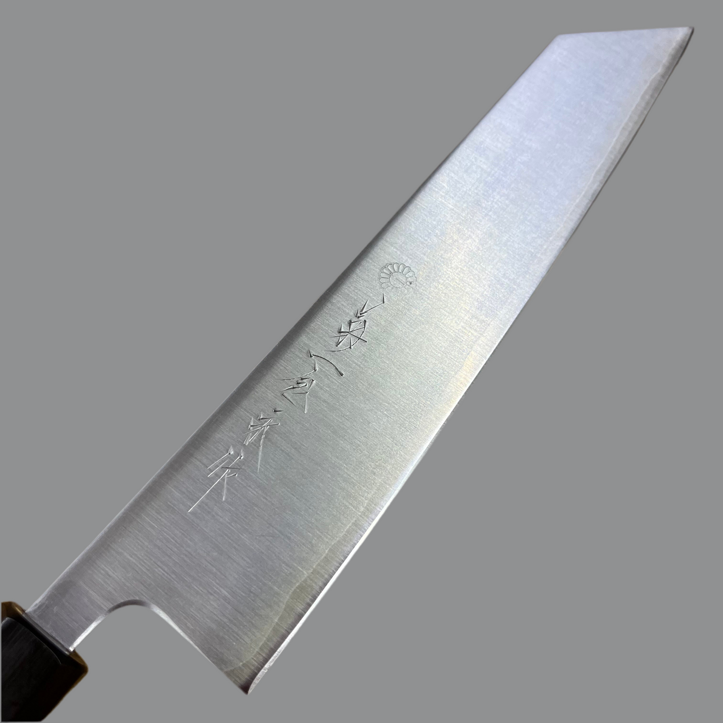*DISCONTINUED* Kikuichi Ginsan Sanmai 240mm (9.5") Kiritsuke