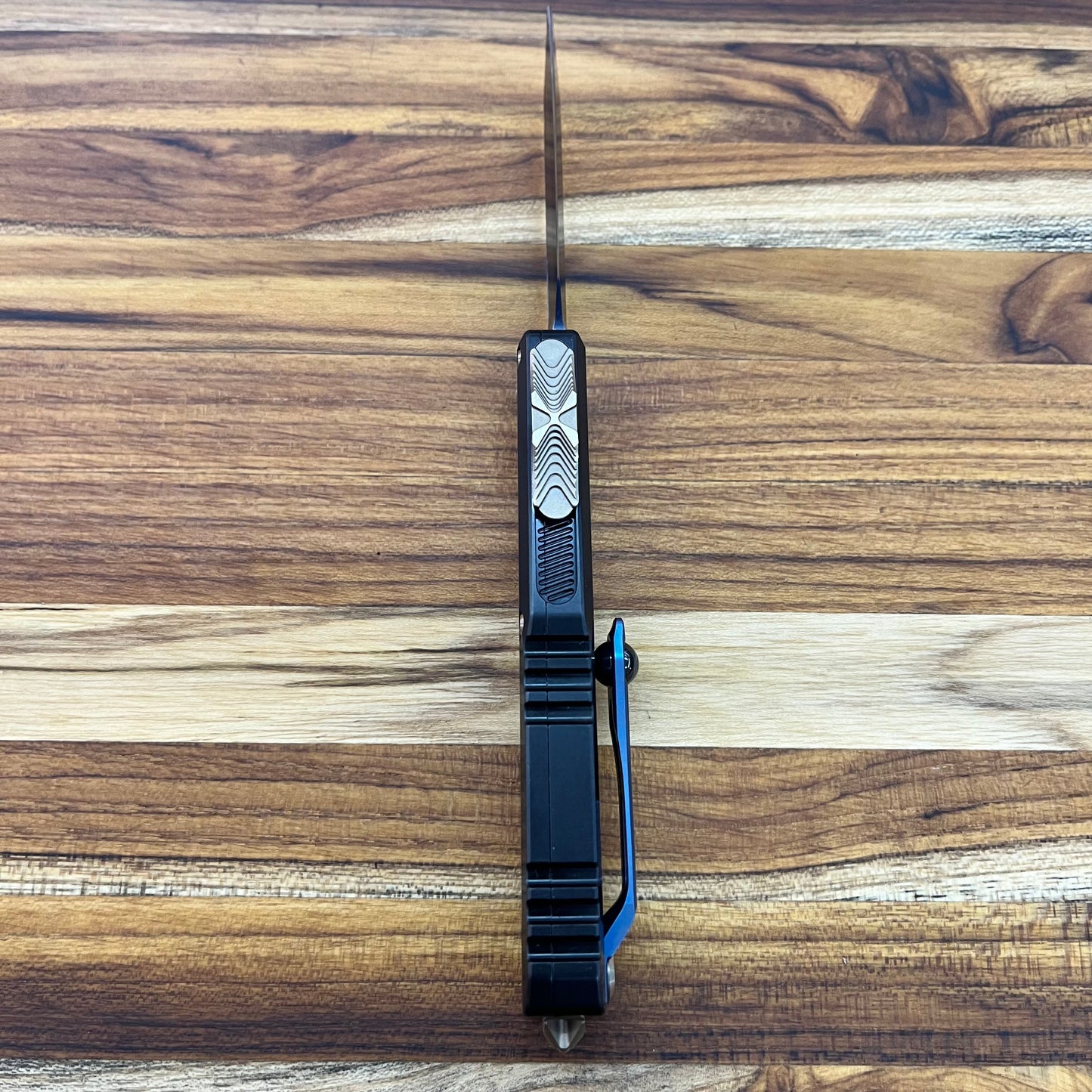 Microtech UTX-85 Gen III D/E 3" OTF Marfione Select Blued Baker Forge Coppermai Damascus w/ Blue Titanium Accent