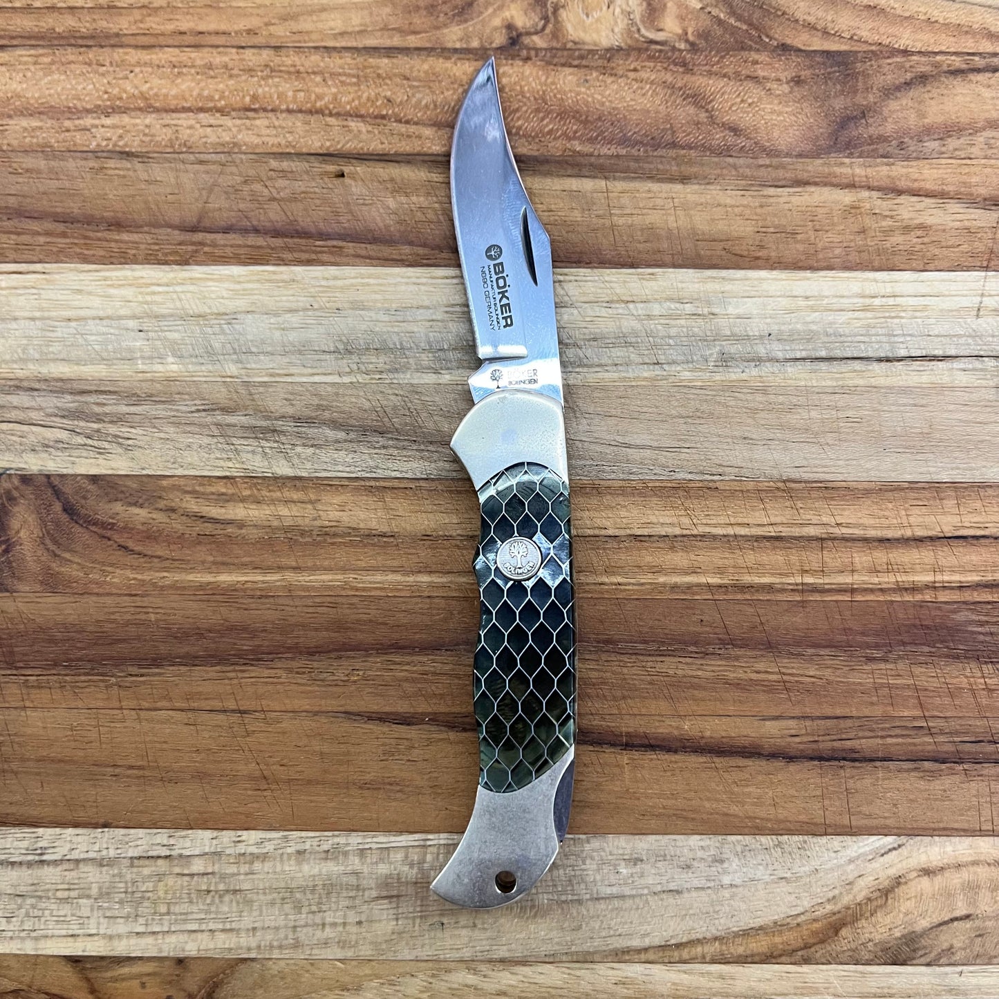 *DISCONTINUED* Boker Boyscout 3" Black Honeycomb