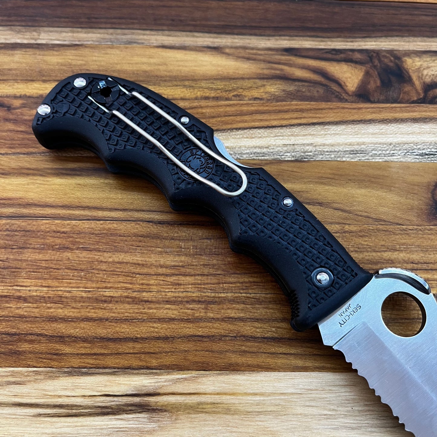 *DISCONTINUED* Spyderco Assist 3.25" Serrated Folding Knife w Black Nylon