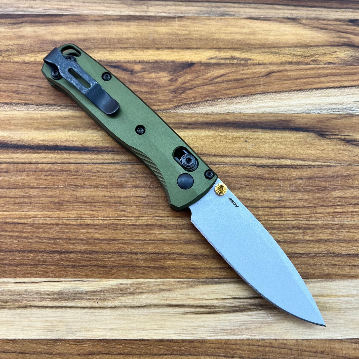 Benchmade Mini Bugout 3” Folding Knife w/ Woodland Green Handle