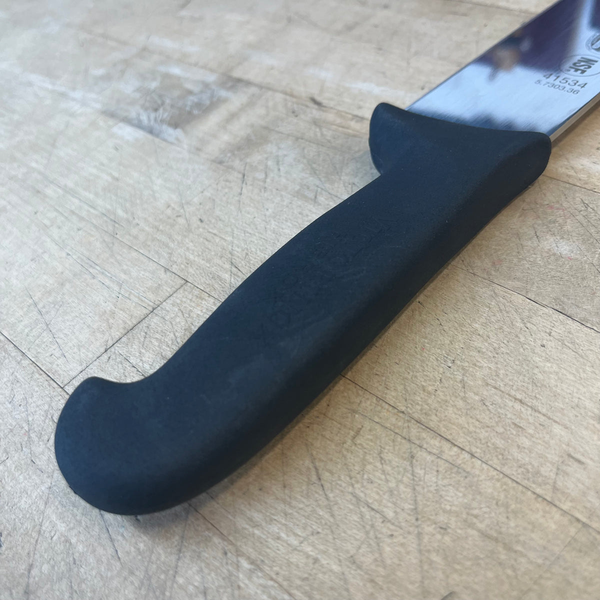 Victorinox Fibrox Pro 14” Cimeter Knife