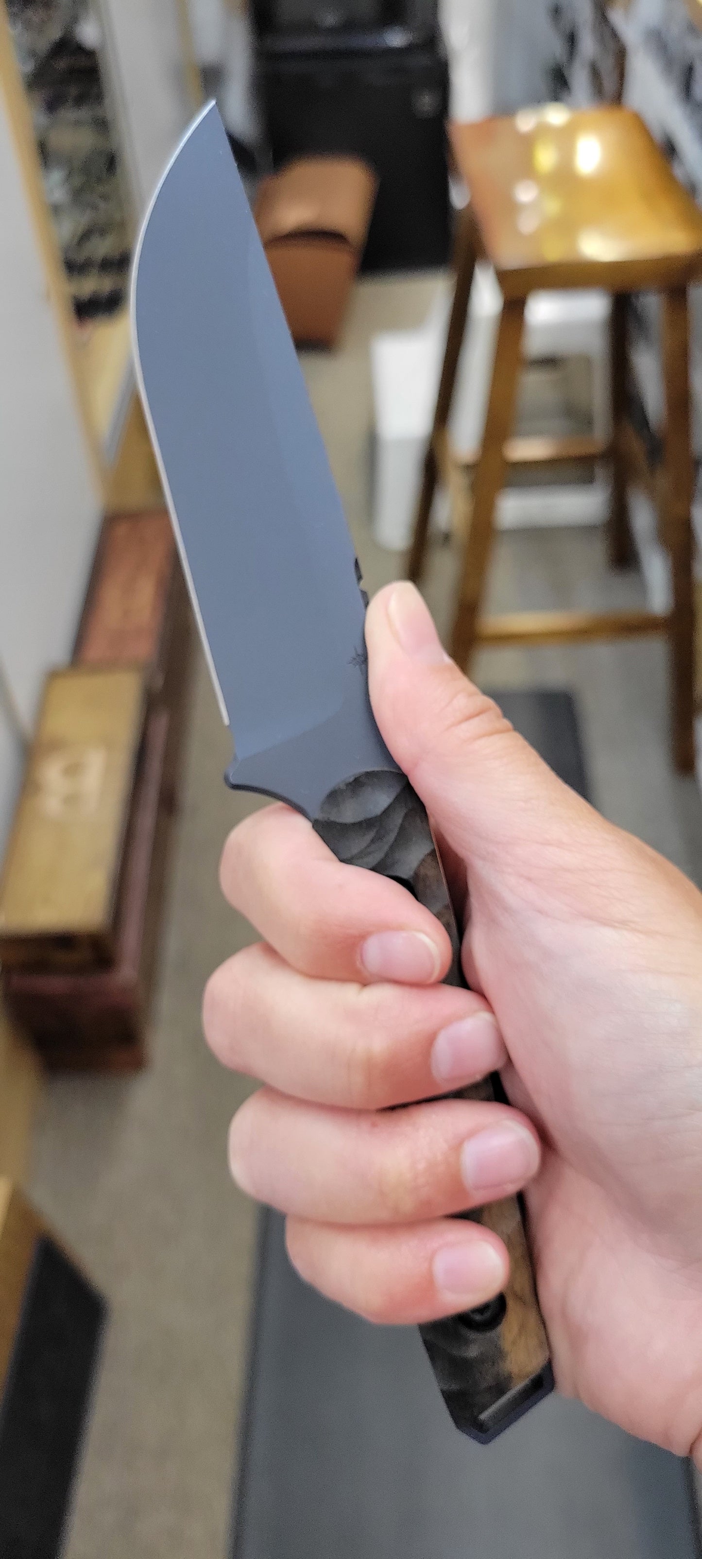 Toor Knives Mullet Carbon Black Fixed Blade