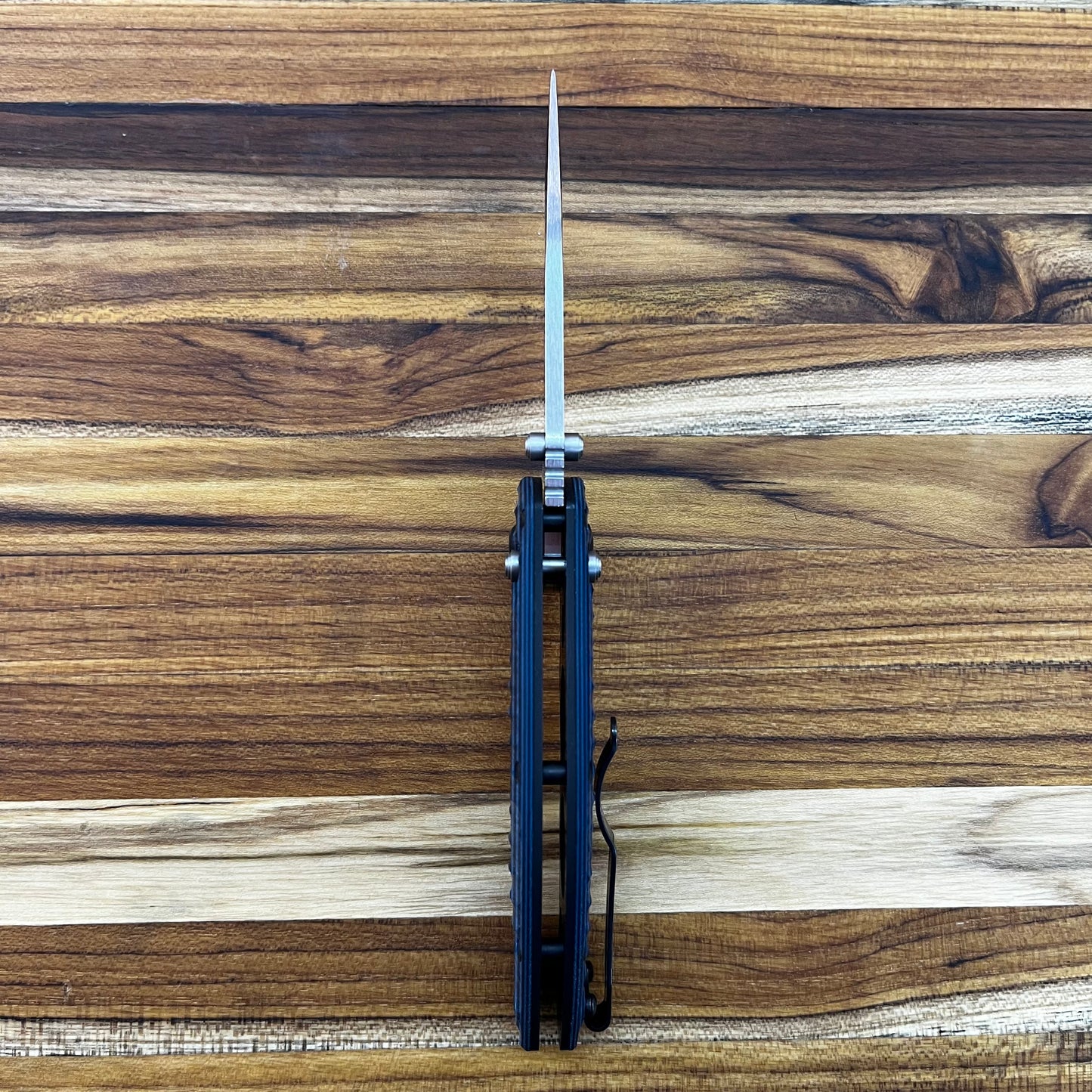 *DISCONTINUED* Benchmade Ball AXIS 3.25" P/S Flipping Knife w/ Blue/Black G10