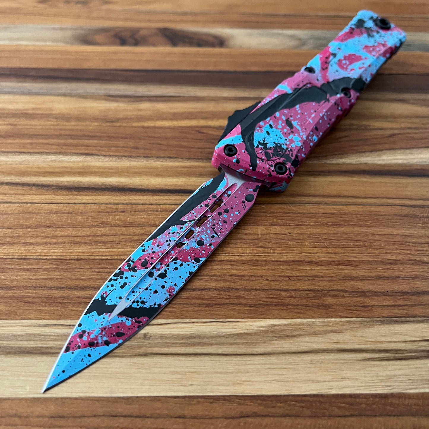 Microtech Combat Troodon Gen III D/E 4" OTF w/ Pink/Blue Black Splatter Aluminum Handle