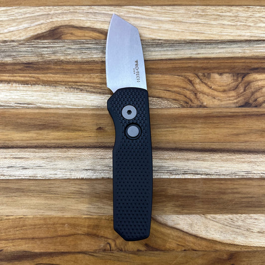 Pro-Tech Runt 5 2" Auto w/ Textured Black Aluminum Handle