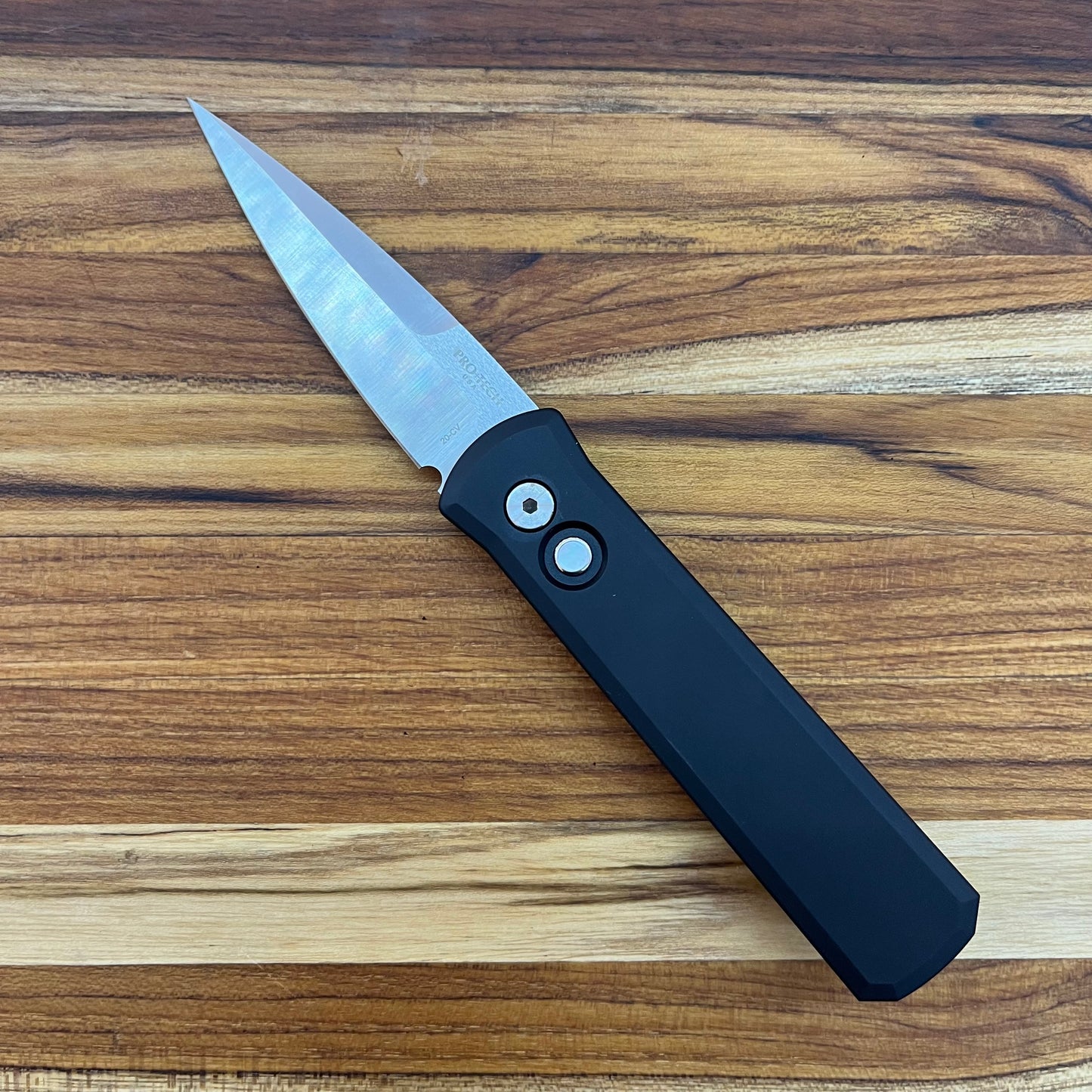 Pro-Tech Godson 3.15" Auto w/ Mother of Pearl Button & Black Aluminum Handle