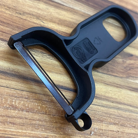 Mercer Tools Black Y Peeler w/ Carbon Steel Blade