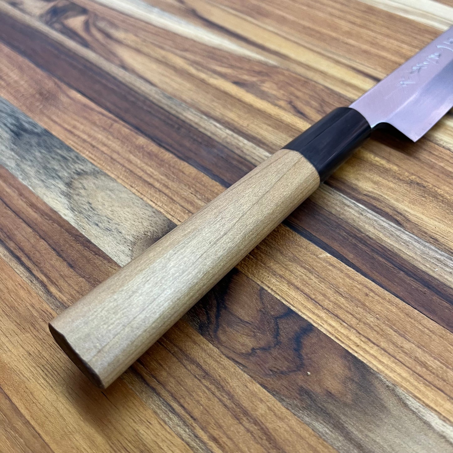 Kikuichi Kasumitogi 210mm Yanagi w/ Saya