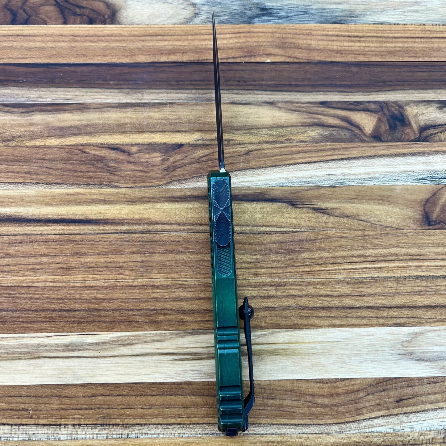 Microtech Signature Series Cypher II D/E 3.5" Auto w/ Green X-51 Handle