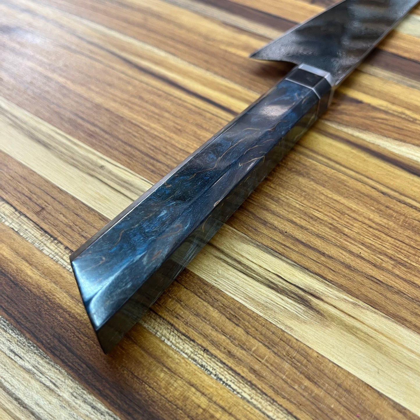Alfredo Faccipieri 205mm (8") Gyuto w/ Carbon Damascus & Blue Birchwood Burl Handle