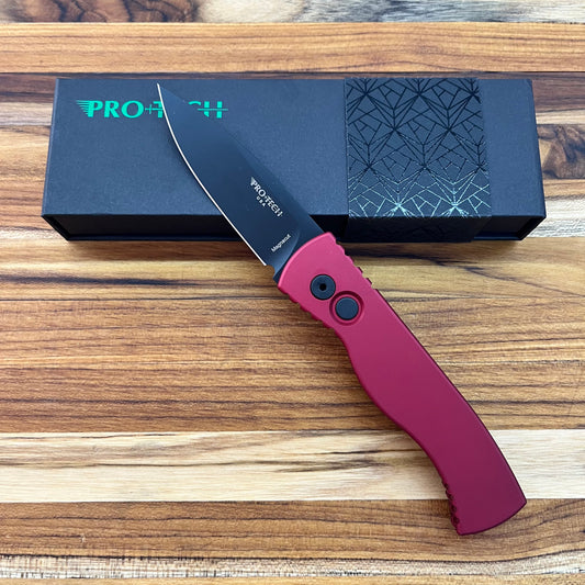 Pro-Tech TR-2 3.25" Auto w/ Red Aluminum Handle