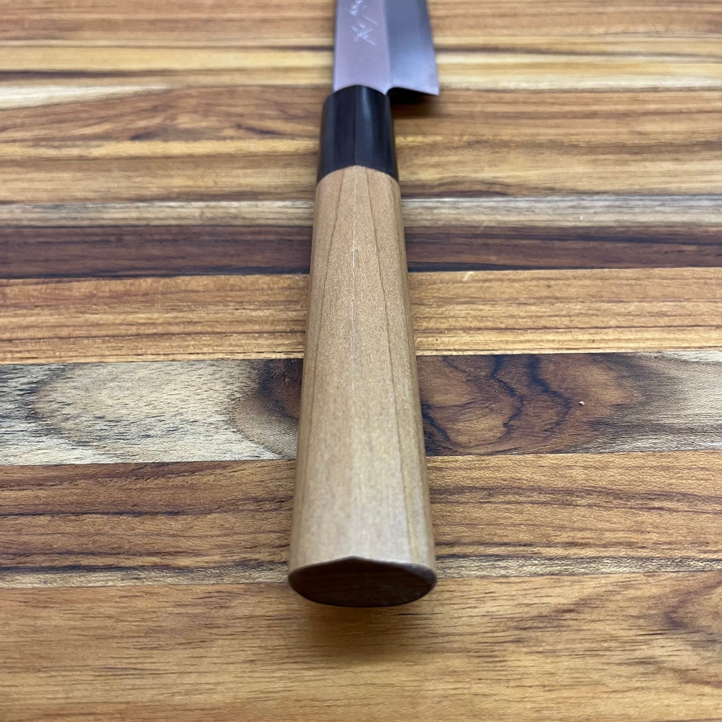 Kikuichi Kasumitogi 210mm Yanagi w/ Saya