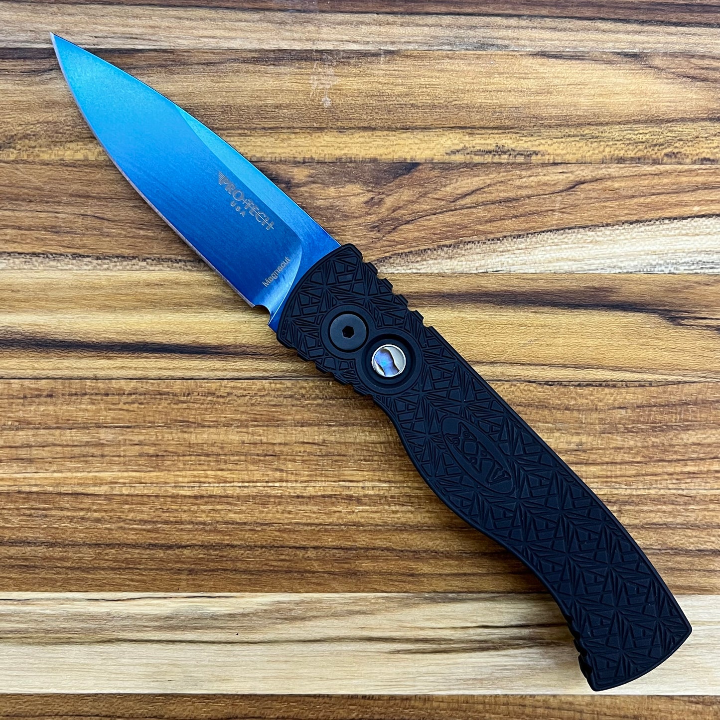 Pro-Tech TR-2 Nexus 3" Auto w/ Sapphire Blue Blade & Black Textured Handle