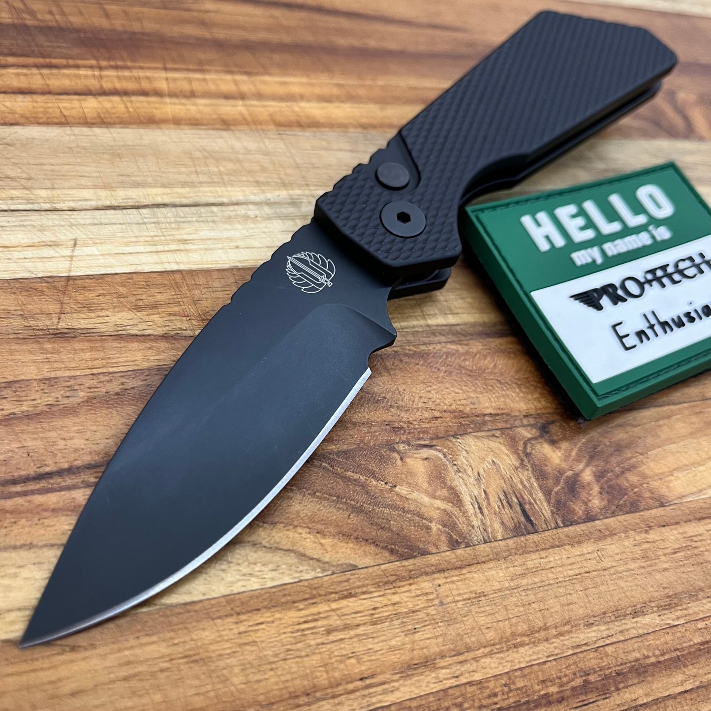 Pro-Tech Strider PT+ 2.5" All Black Auto w/ Textured Aluminum Handle