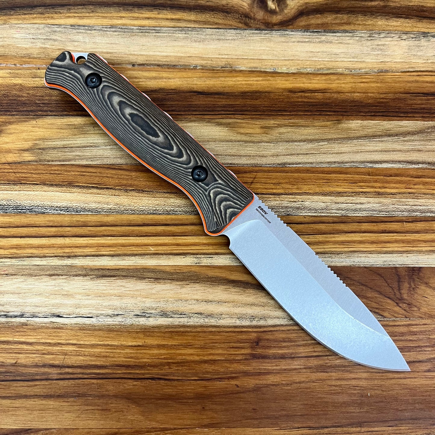 Benchmade Saddle Mountain Skinner 4.25" Fixed Blade w/ Richlite Handle