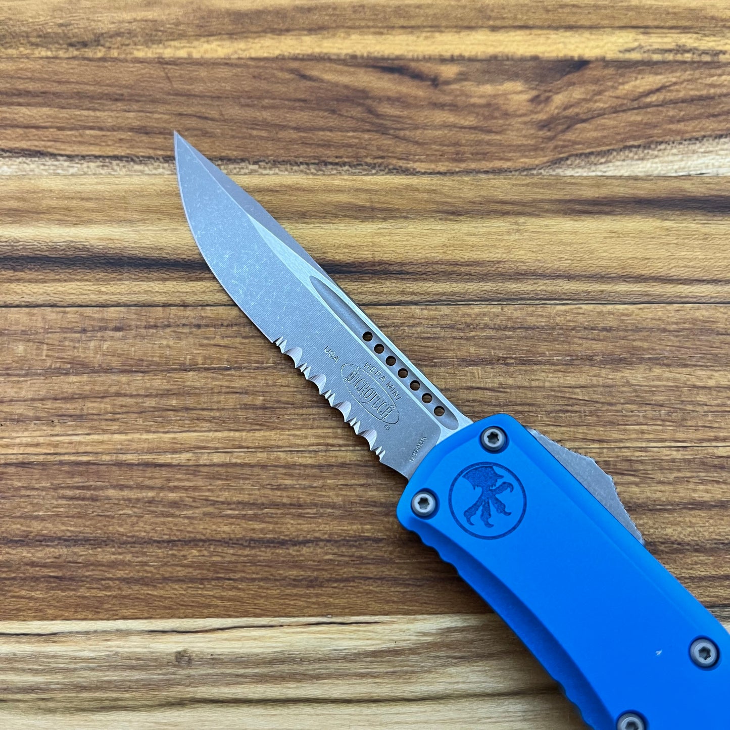 Microtech Hera II Mini S/E 3" P/S OTF w/ Blue Aluminum Handle