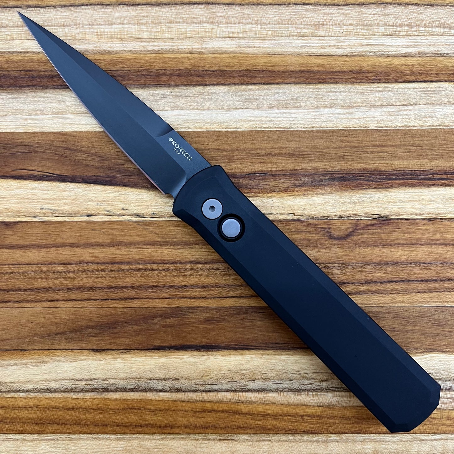 Pro-Tech Godfather 4" Auto w/ DLC Blade & Black Aluminum Handle