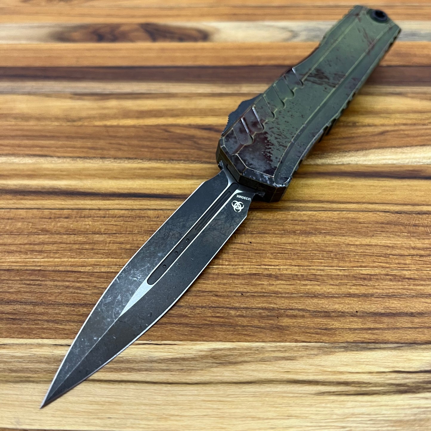 Microtech Signature Series Cypher II D/E 3.5" Auto Outbreak