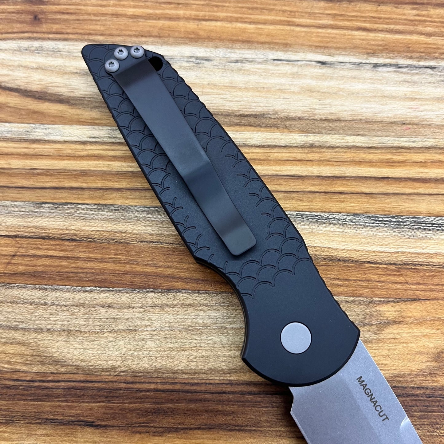 Pro-Tech TR-3 3.5" Auto w/ MagnaCut & Black Fishscale Aluminum Handle