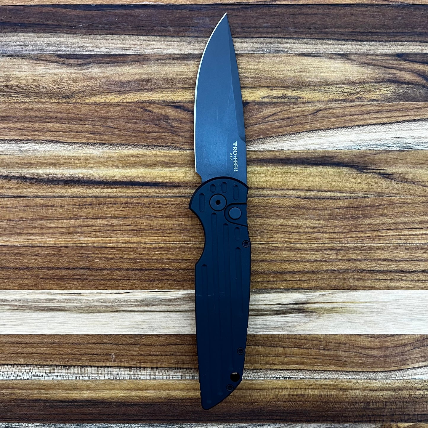 Pro-Tech TR-3 SWAT 3.5" Auto w/ Black Aluminum Handle