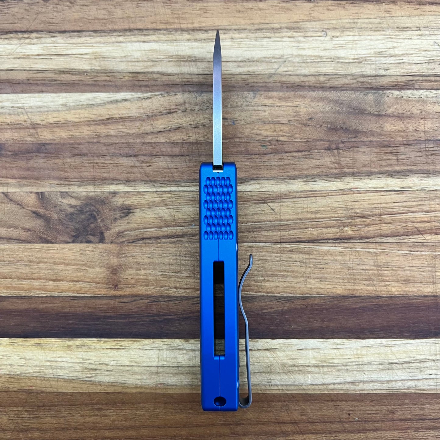 Pro-Tech Runt 5 2" Auto w/ MagnaCut & Blue Aluminum Handle