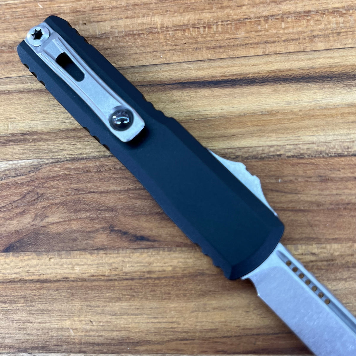 Microtech UTX-70 Gen IV 2.5" OTF w/ Black Aluminum Handle