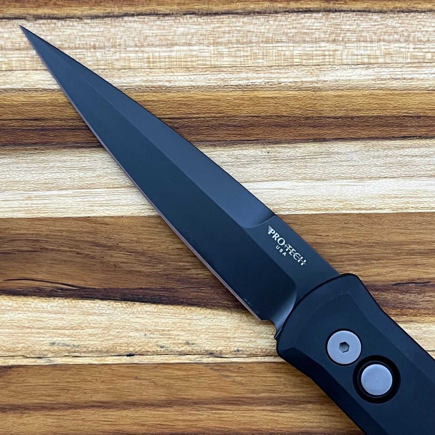 Pro-Tech Godfather 4" Auto w/ DLC Blade & Black Aluminum Handle