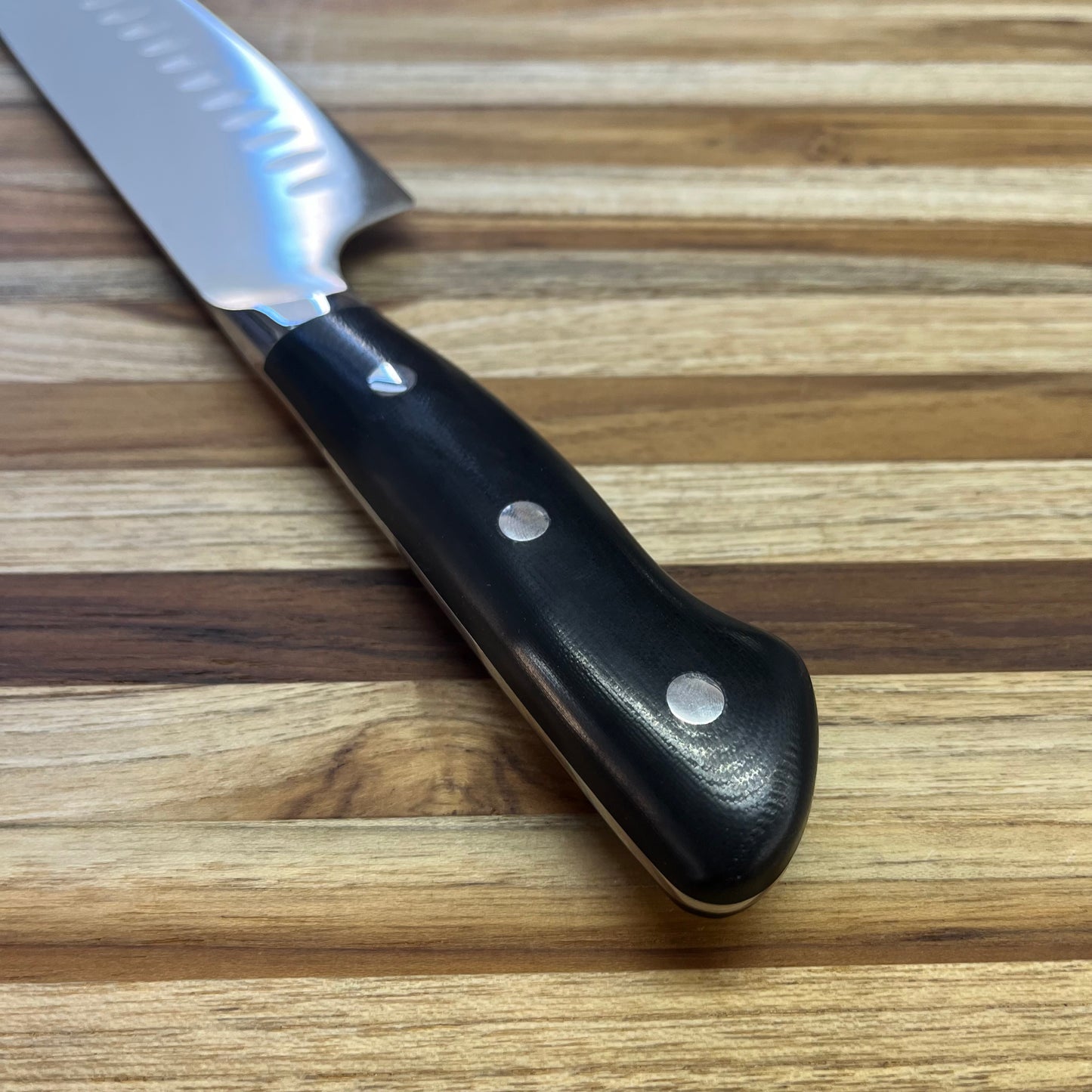 Perfect Edge Cutlery Dragon Ice 7" Santoku w/ Hollow-Ground