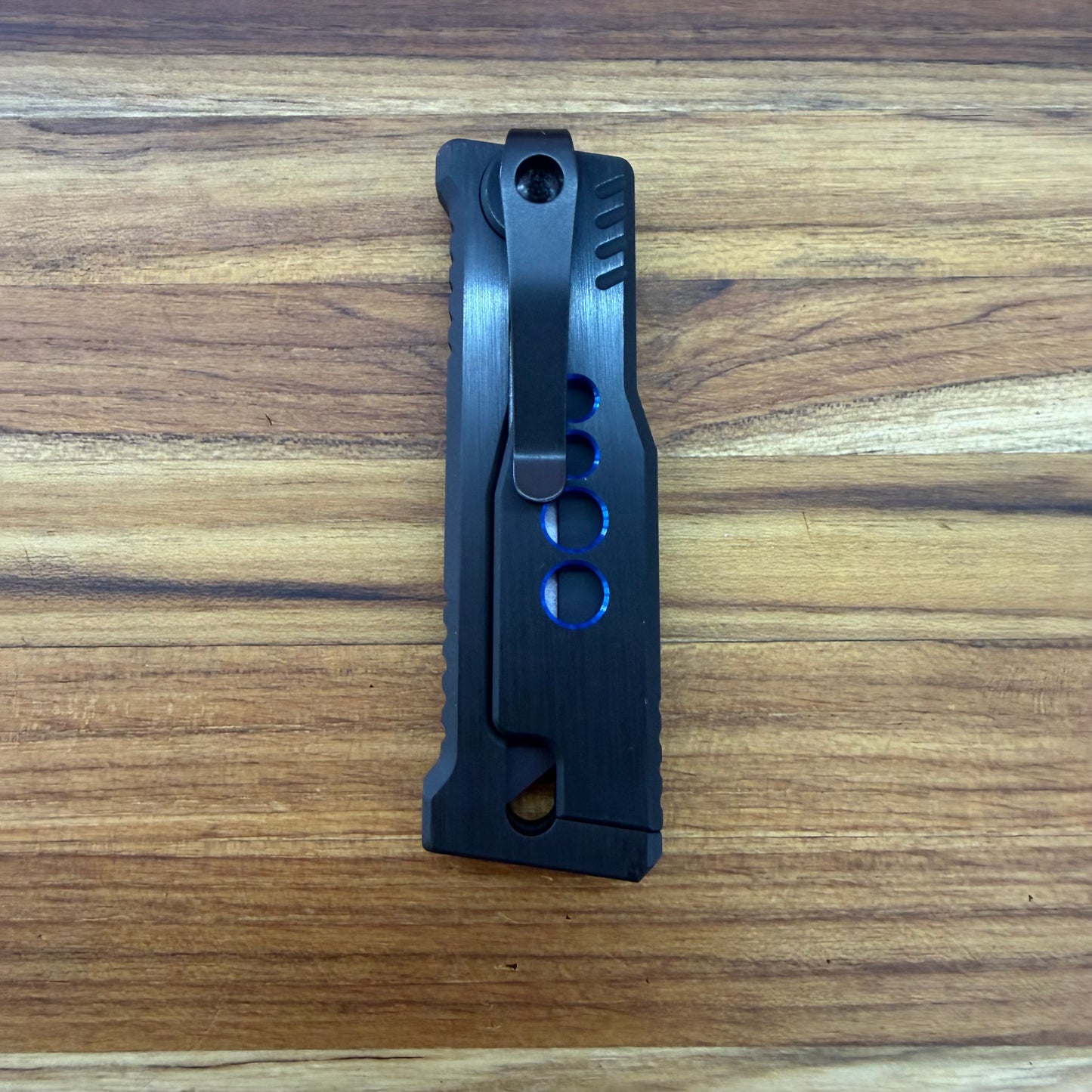 Reate Exo-U Gravity 2.5" Utility Knife w/ Black Handle & Blue Speedhole