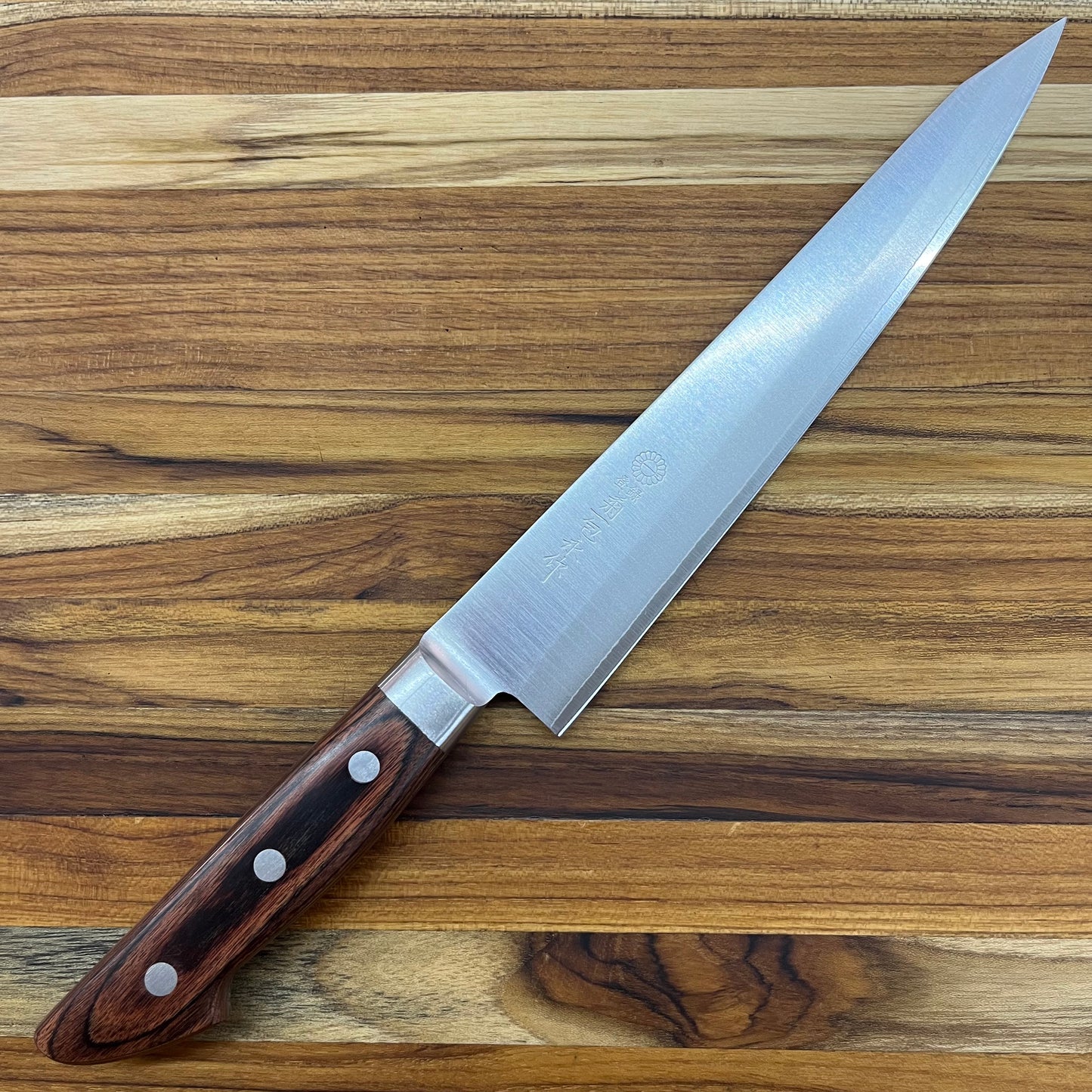 Kikuichi Elite Warikomi Gold 210mm (8.25") Sujihiki