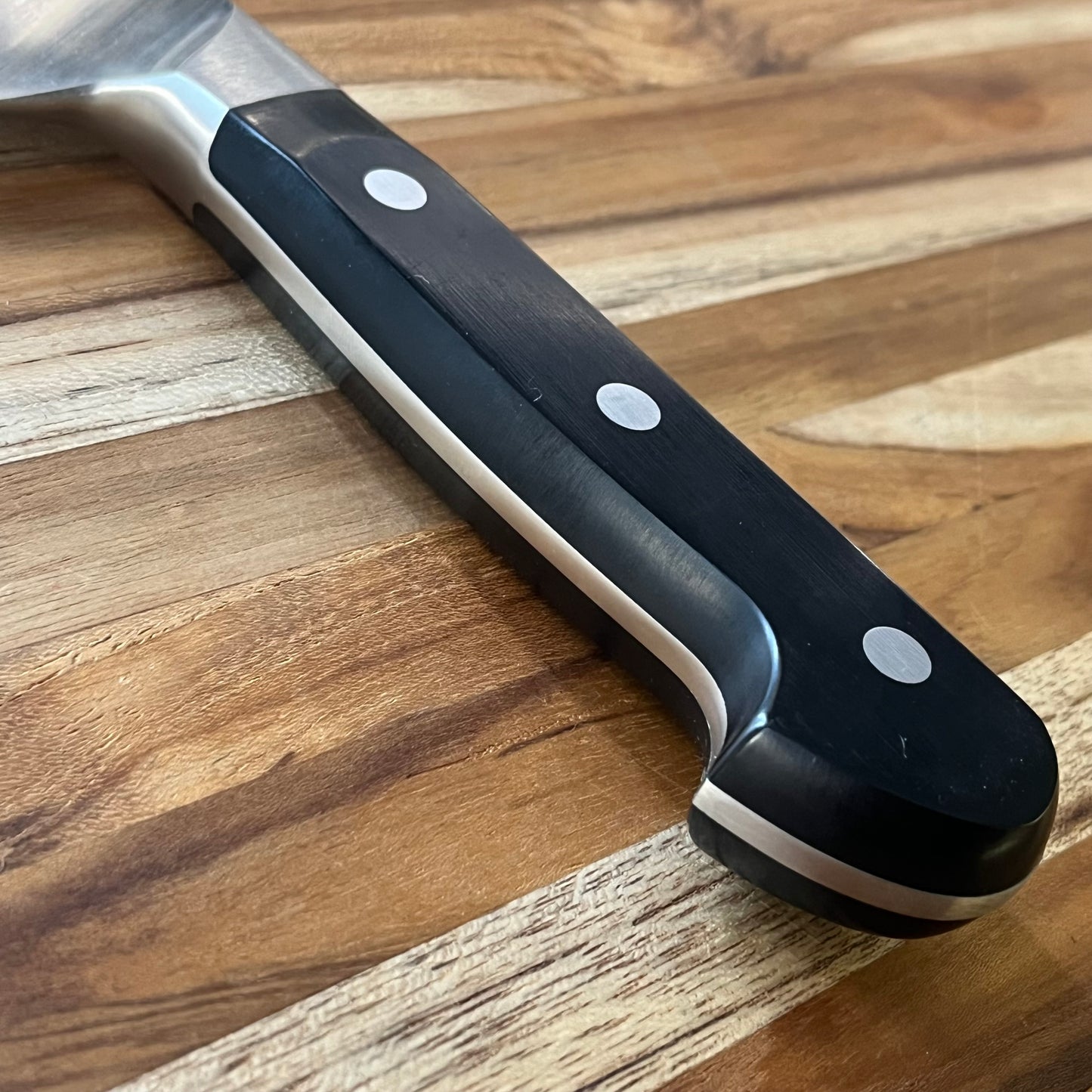 Zwilling Pro 7" Rocking Santoku