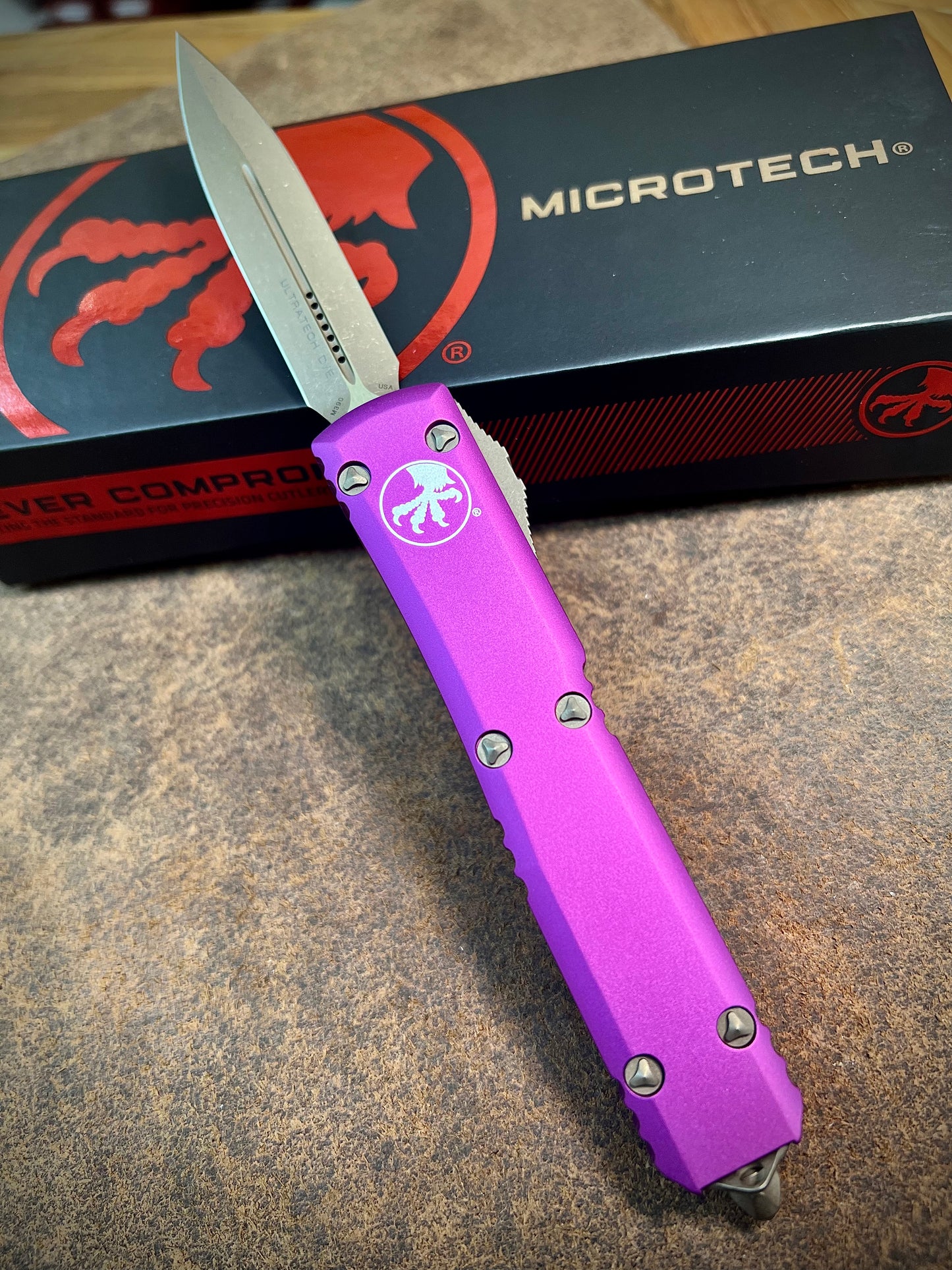 Microtech 122-13APVI Ultratech Bronze D/E Apocalyptic Violet OTF Auto