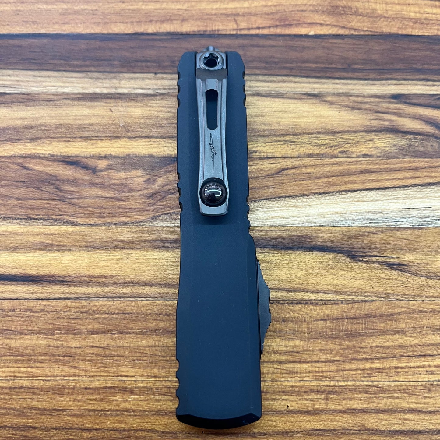 Microtech Ultratech Gen III ZBP T/E 3.5" Shadow DLC OTF w/ Black Aluminum Handle