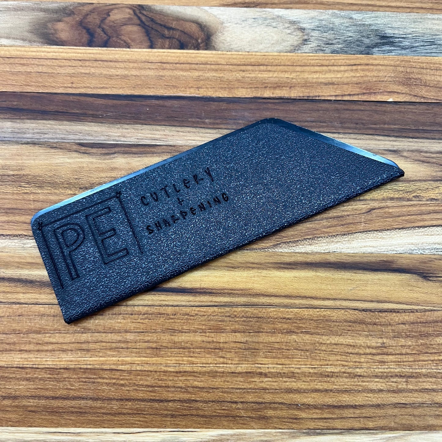 Perfect Edge Guard 6" Chef's