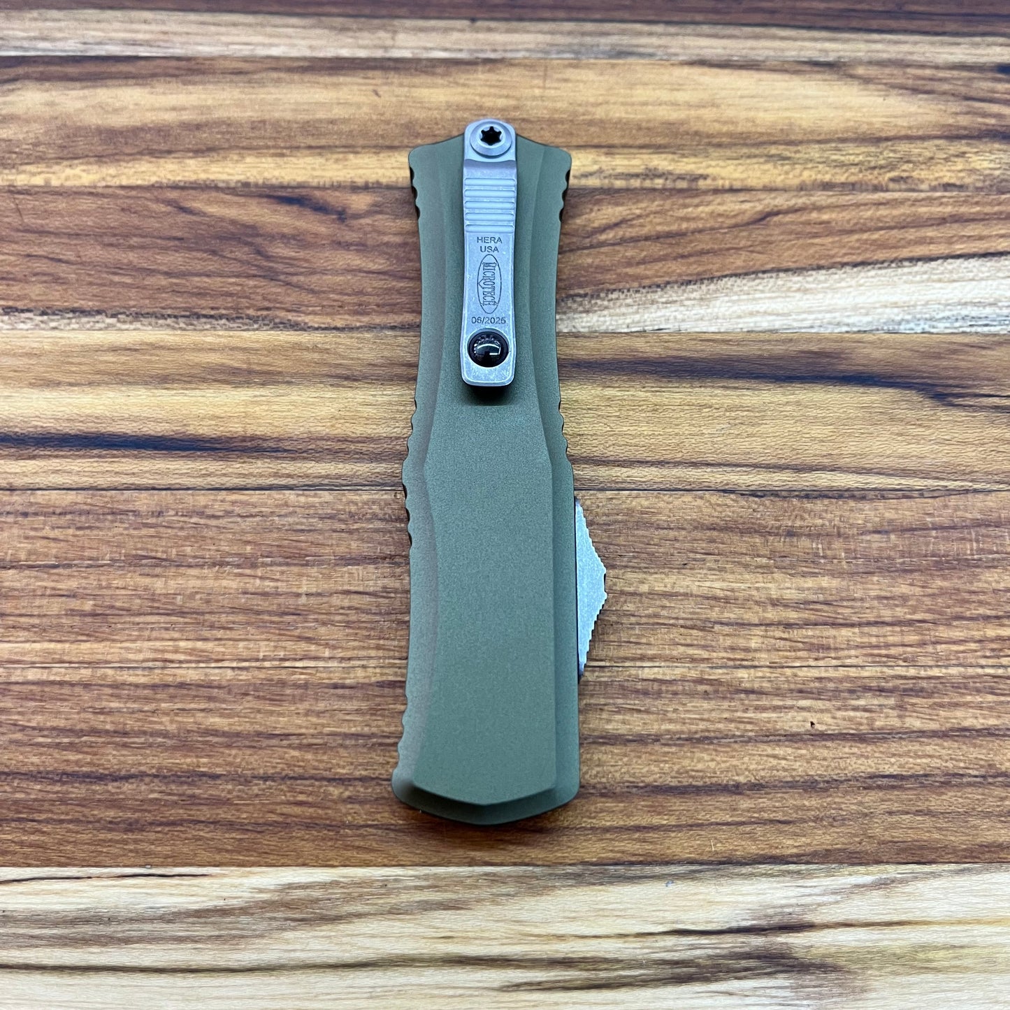 Microtech Hera II Mini D/E 3" P/S OTF w/ OD Green Aluminum Handle
