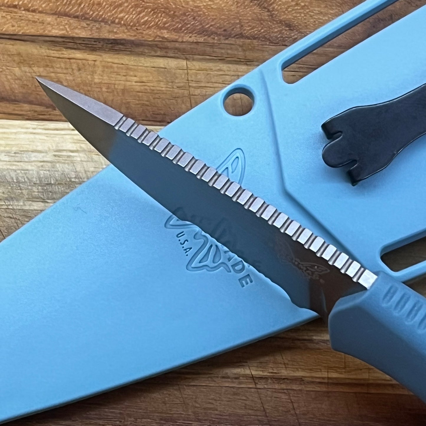 Benchmade Intersect 2.75” (P/S) Fixed Blade w/ Depth Blue Handle