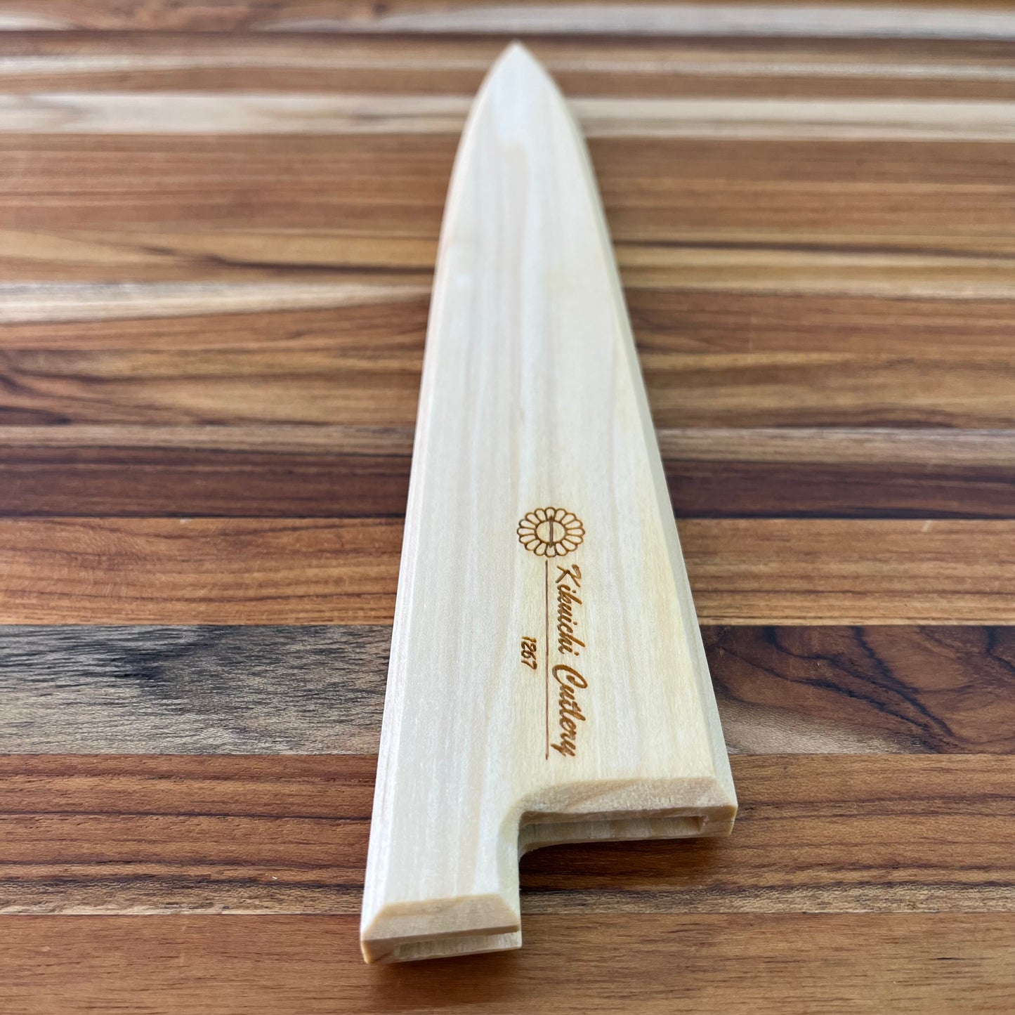 Kikuichi Magnetic Saya 210mm (8.25") Sujihiki w/ Poplar Wood