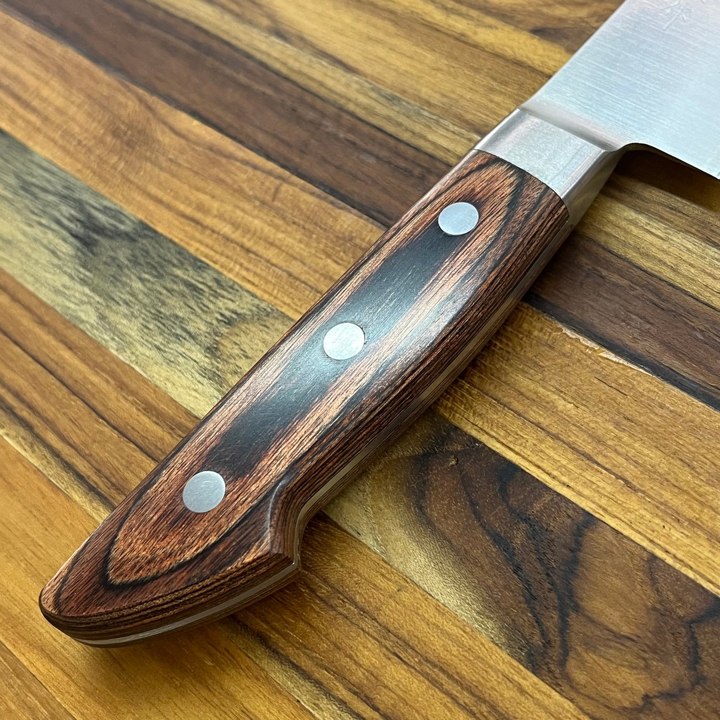 Kikuichi Elite Warikomi Gold 210mm (8.25") Sujihiki