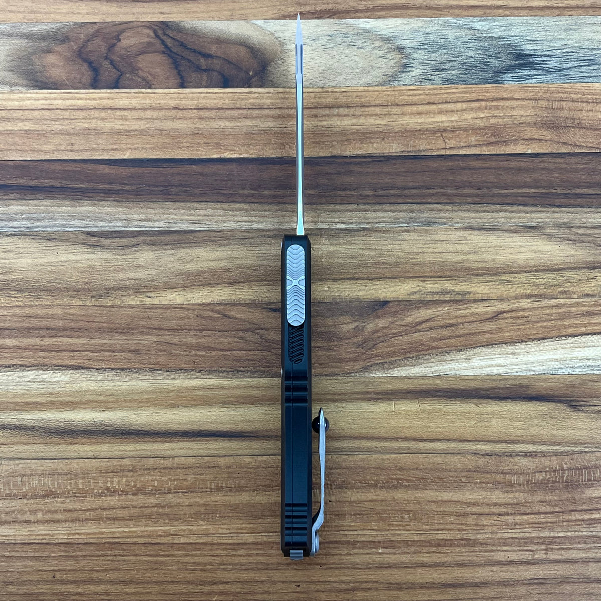 Microtech Hera II Mini Apocalyptic T/E 3" OTF w/ Black Aluminum Handle