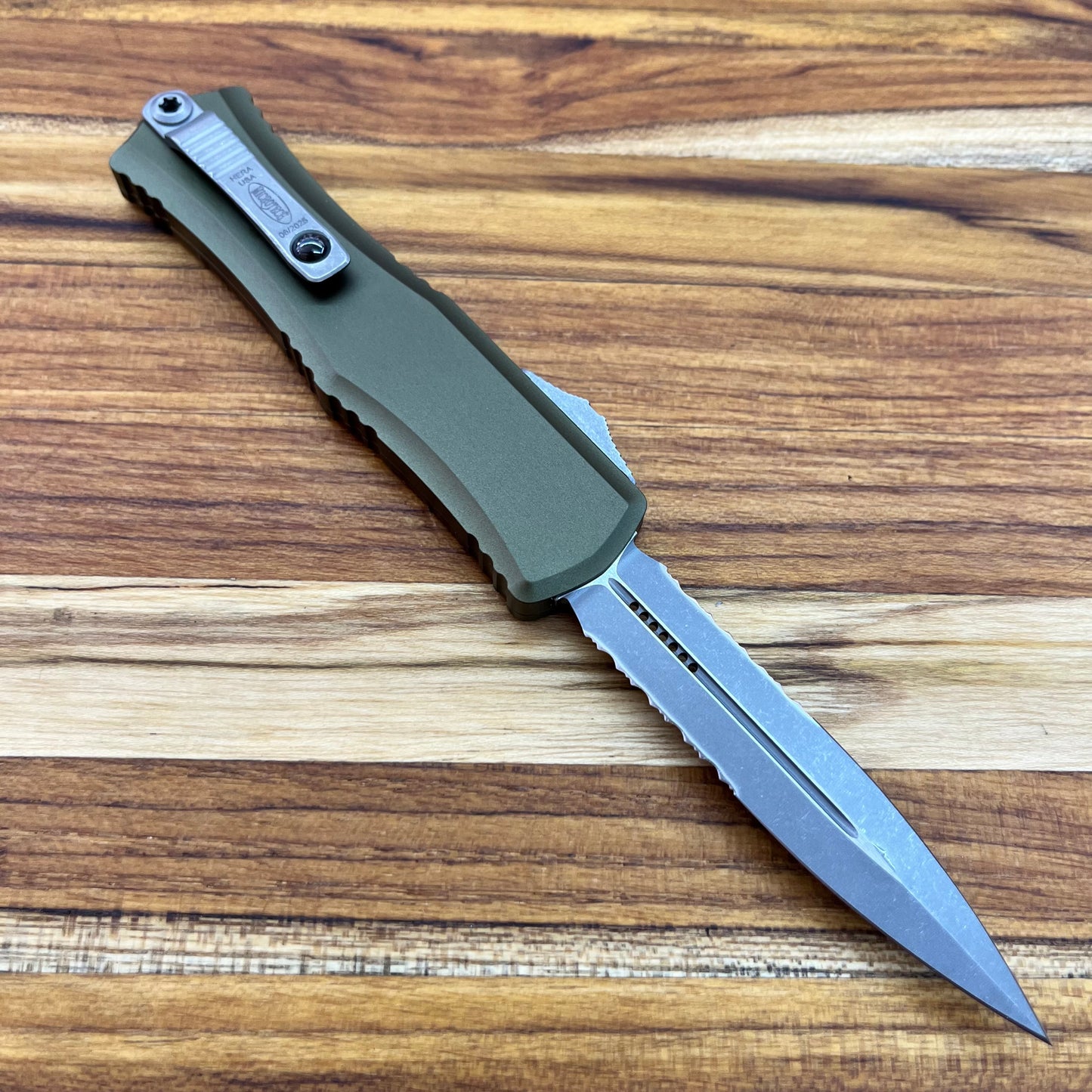 Microtech Hera II Mini D/E 3" P/S OTF w/ OD Green Aluminum Handle