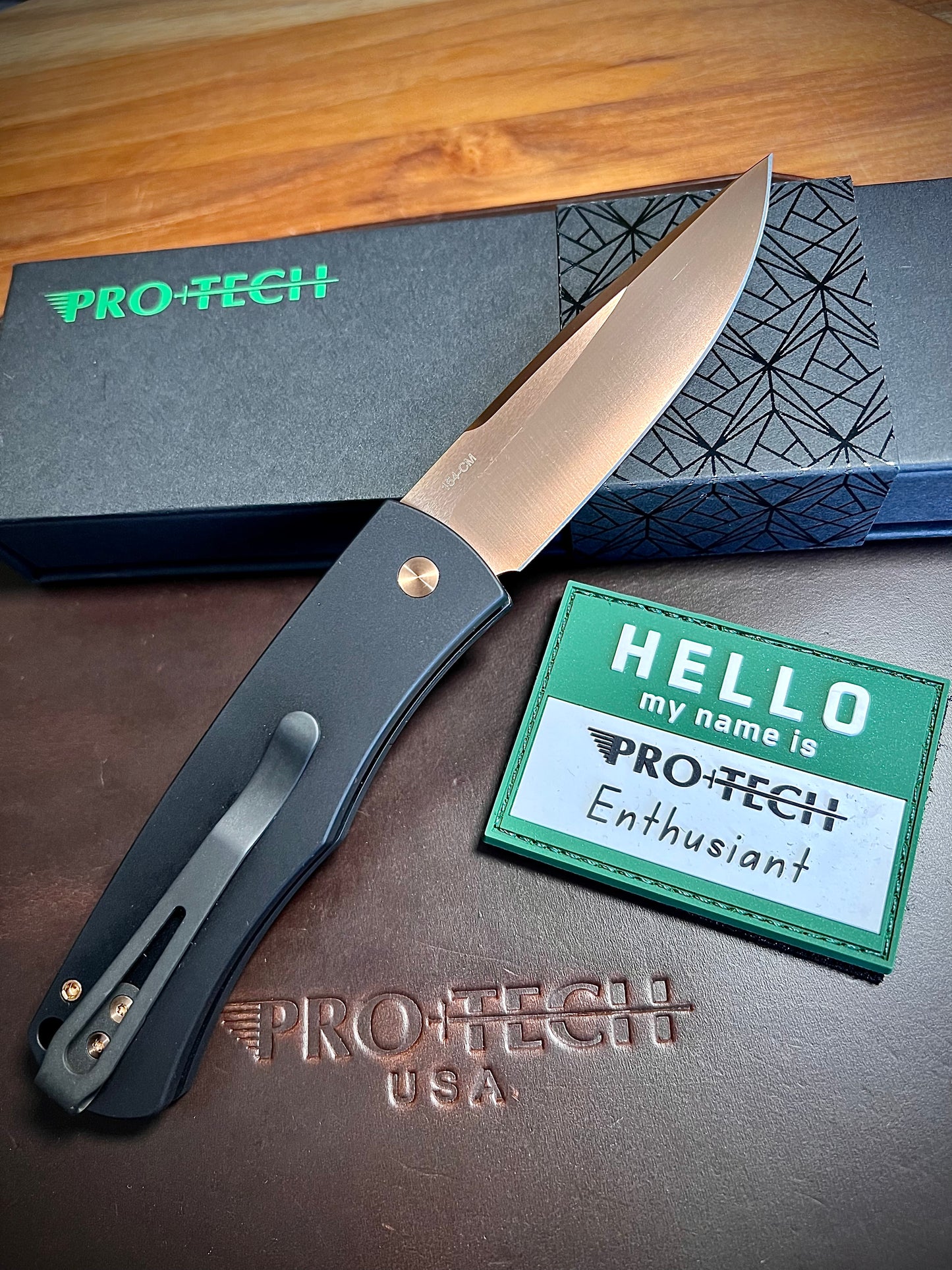 Pro-tech BR-1 RG Magic Whiskers Bolster Release Rose Gold 154cm Auto