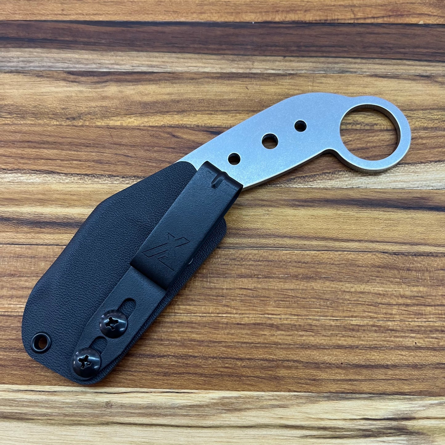 Meglio Production 2" MagnaCut Karambit w/ Kydex Sheath