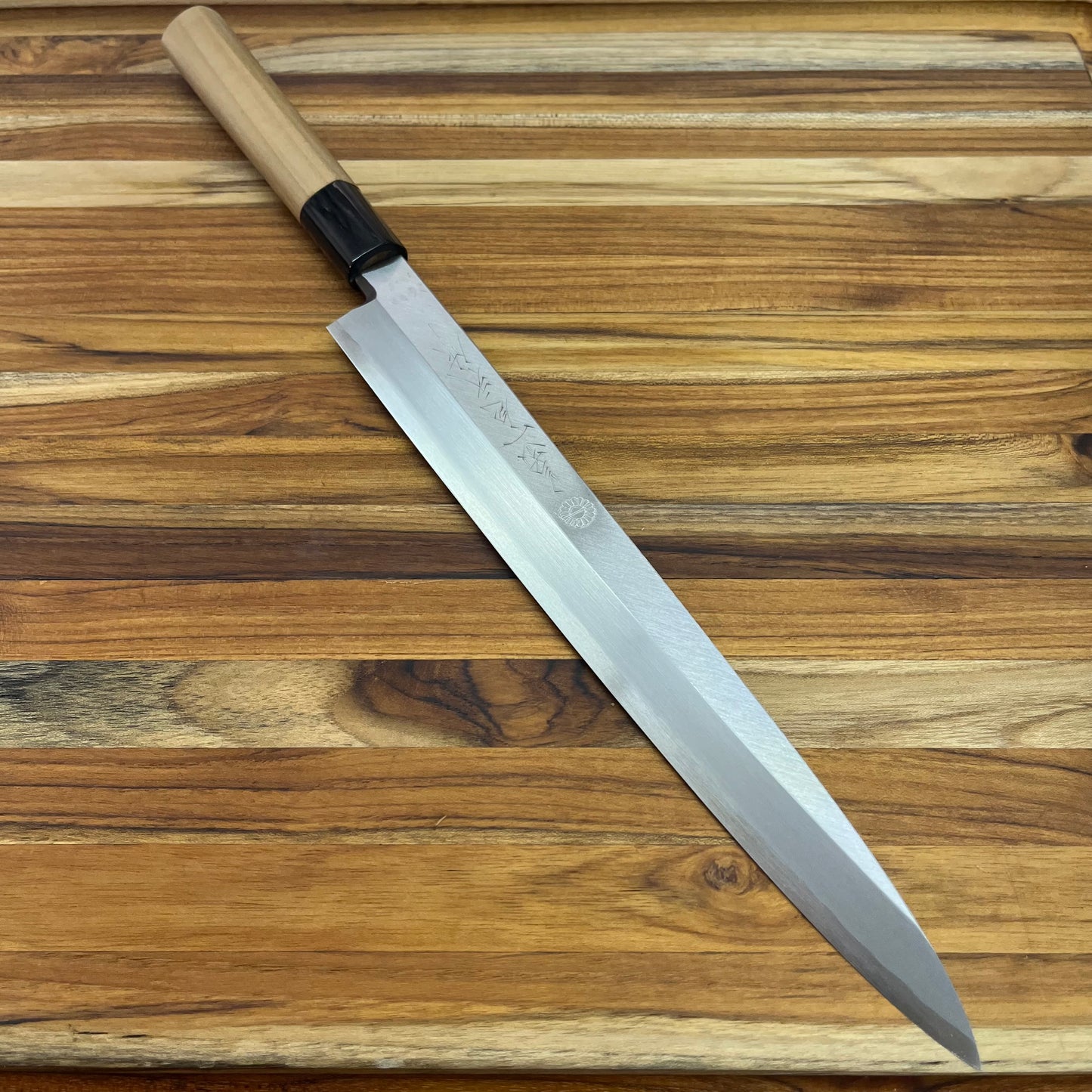 Kikuichi Ginsan 270mm (10.5") Yanagi w/ Saya