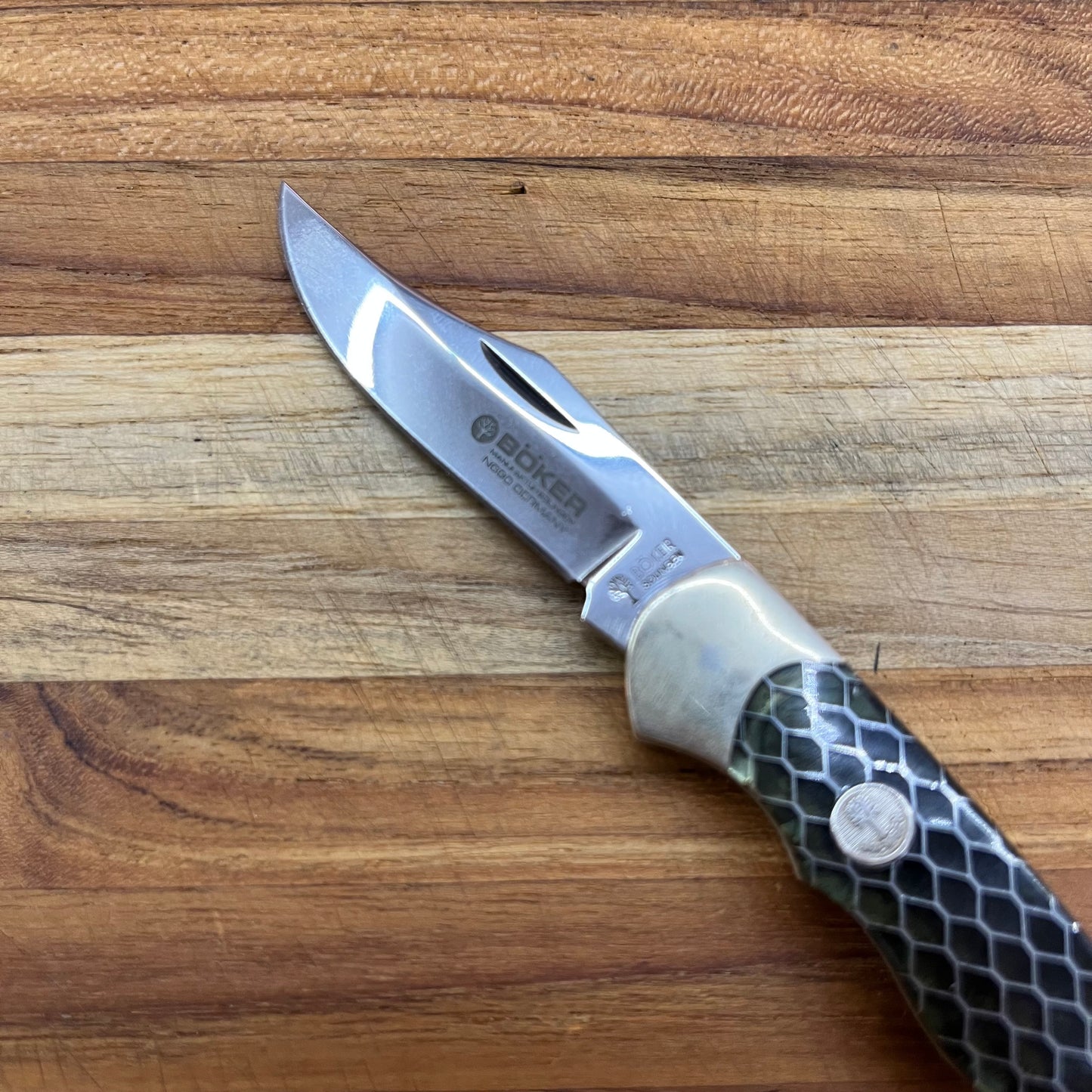 *DISCONTINUED* Boker Boyscout 3" Black Honeycomb