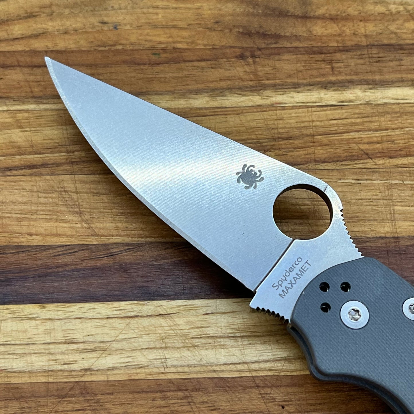 Spyderco Para Military 2 Maxamet Dark Grey G10 Folder