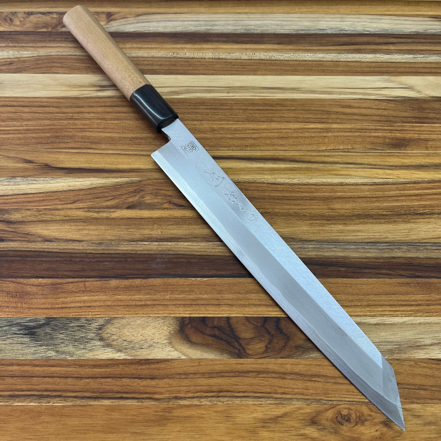 Kikuichi Kokaji White Carbon 240mm Yanagi w/ Saya