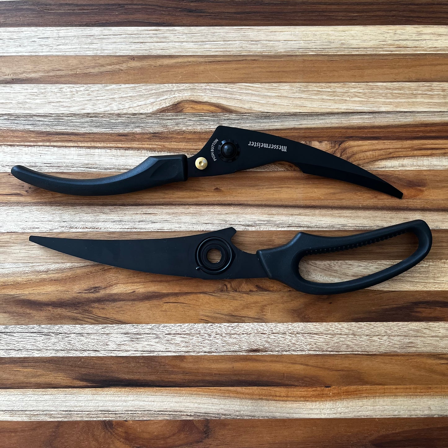 Messermeister Push Button Take-Apart 10" Poultry Shears w/ Black Titanium